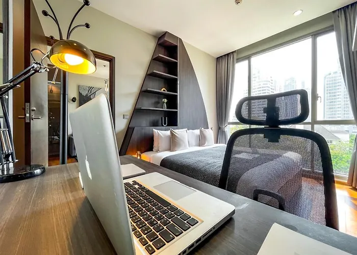 アパート Near Bts L Large 55 Sqm L Pool And Gym バンコク都